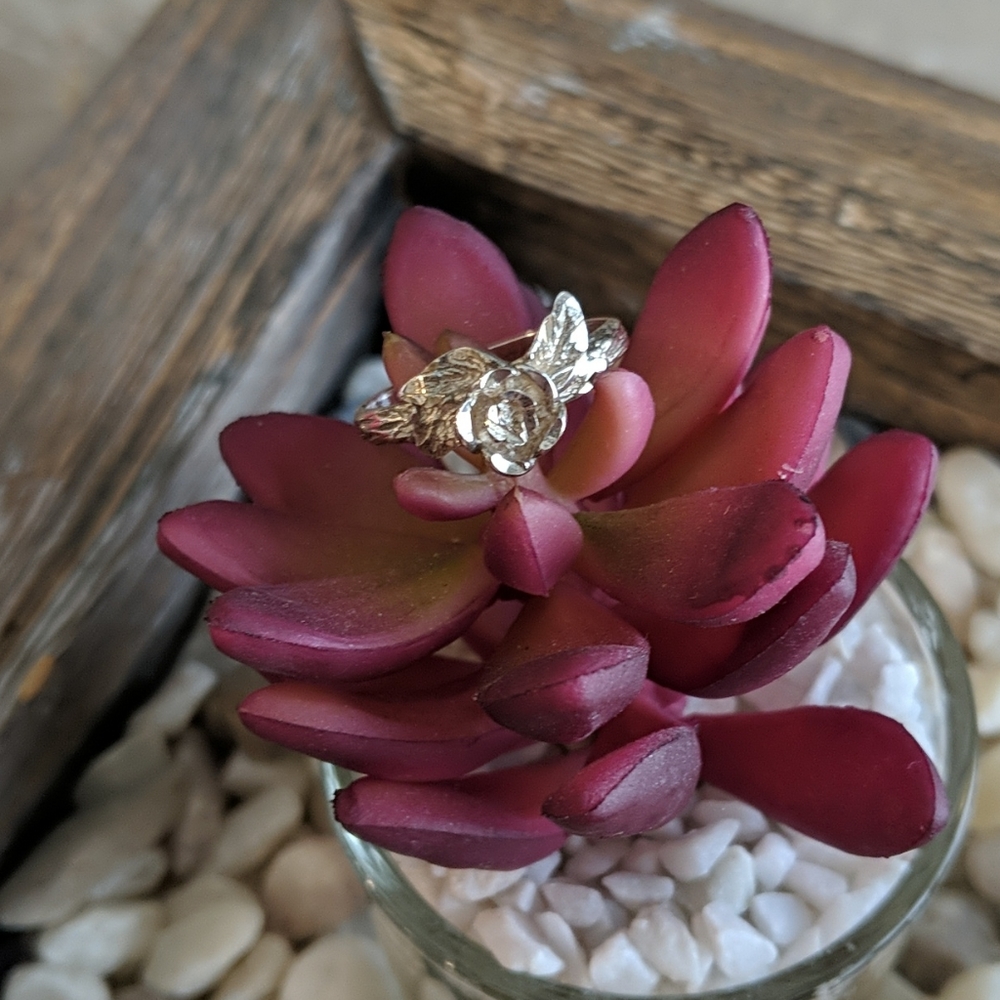 SS Flower 🌹 ring